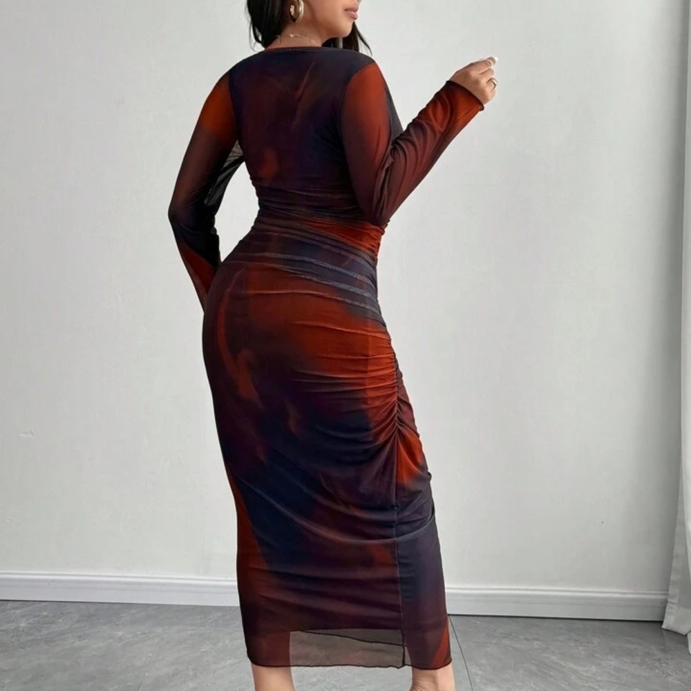 Elegant Long Sleeve Maxi Dress in Black and Brown